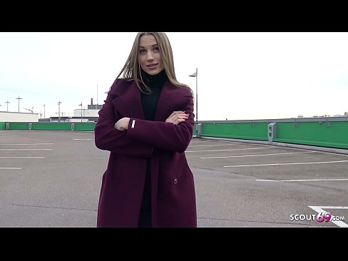 ❤️ VĀCU SKAUTS IR SAPNIS, PIESKARAS STEELE, AUTOSTĀVVIETA TELLTALE UN SEXY PAR NAUDU Porno pie lv.porno-negrov.ru ❌❤
